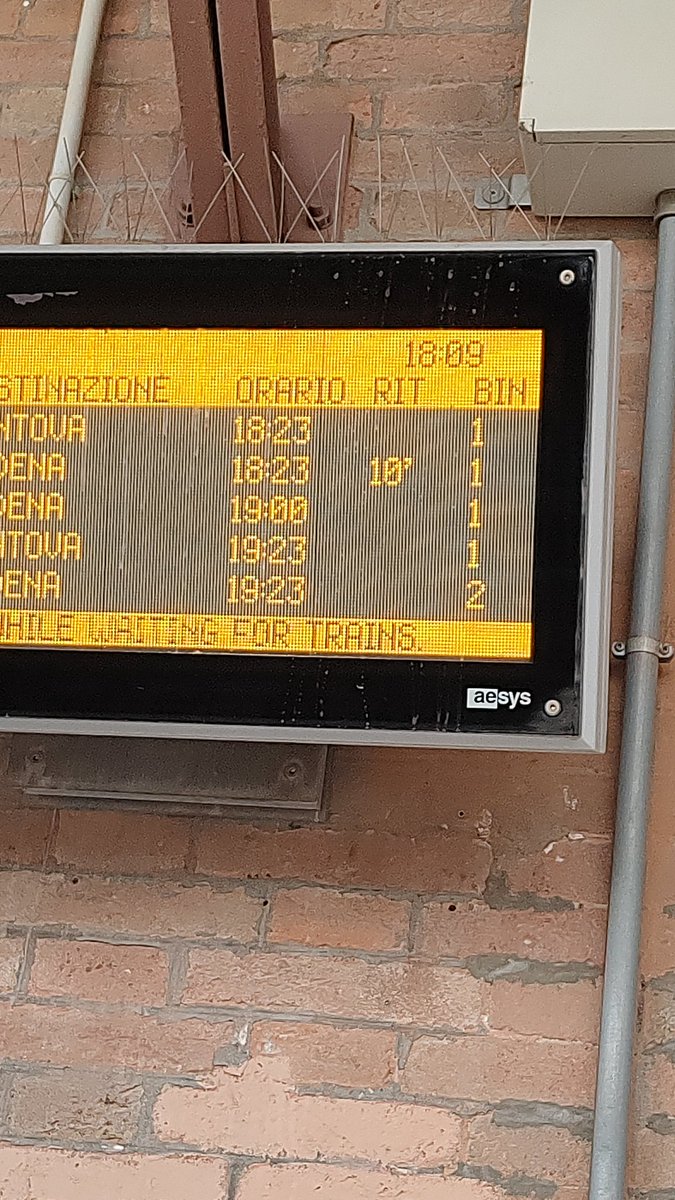 Ma che porco dio, è sempre tardi, Dio ca
Sono rotto il cazzo di ritardi