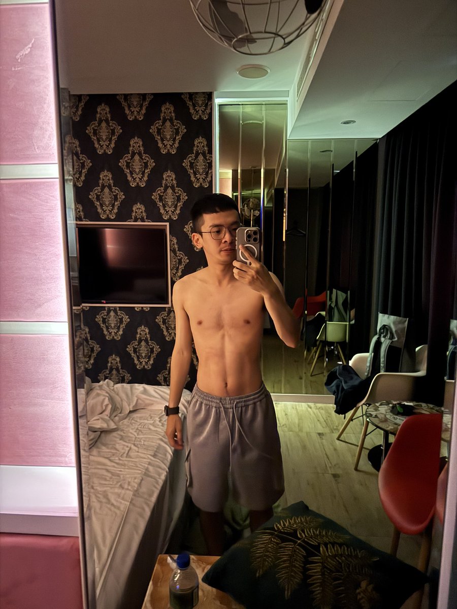 人生戰鬥陀螺 tweet media