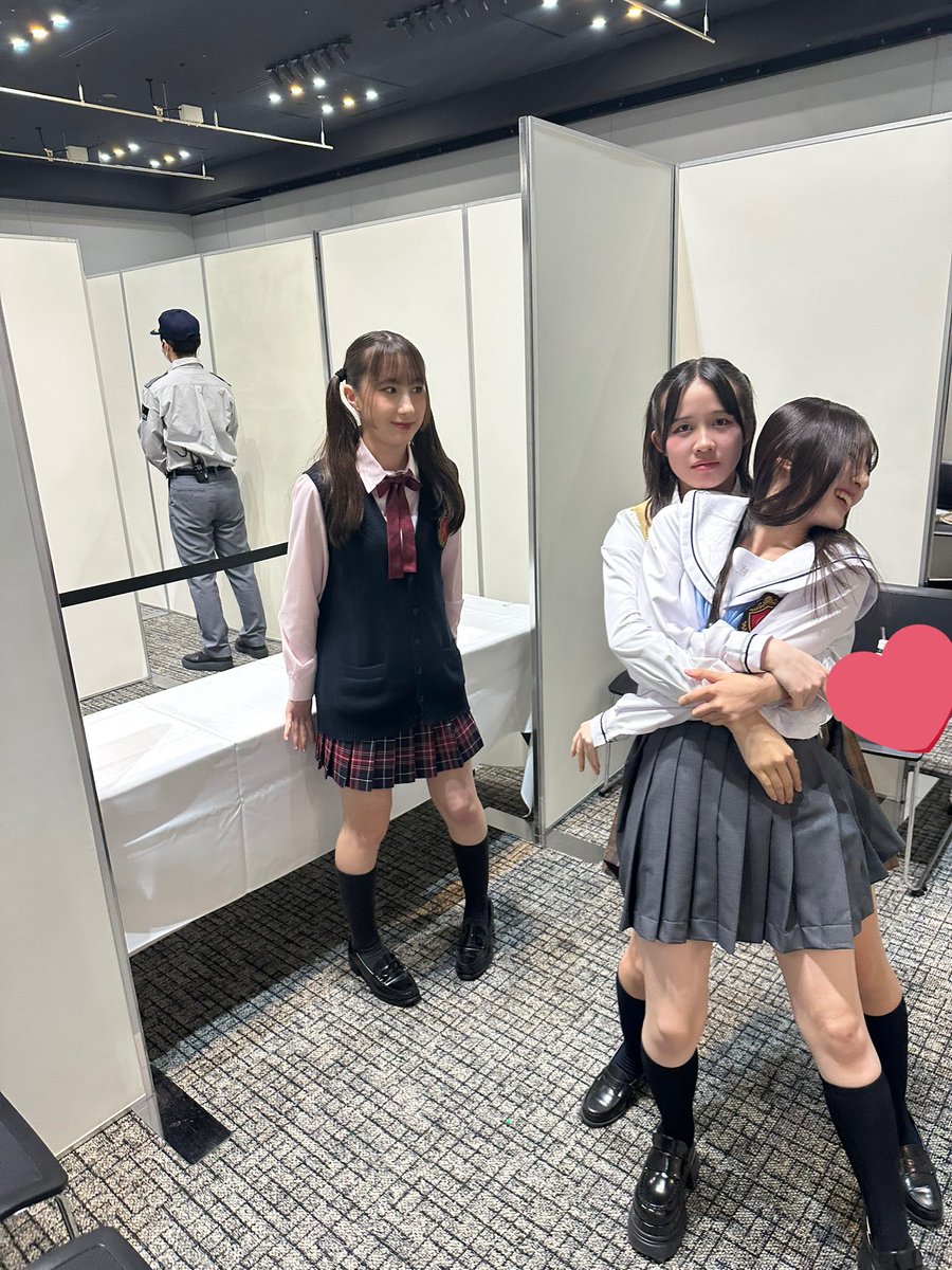 ロージークロニクル tweet media