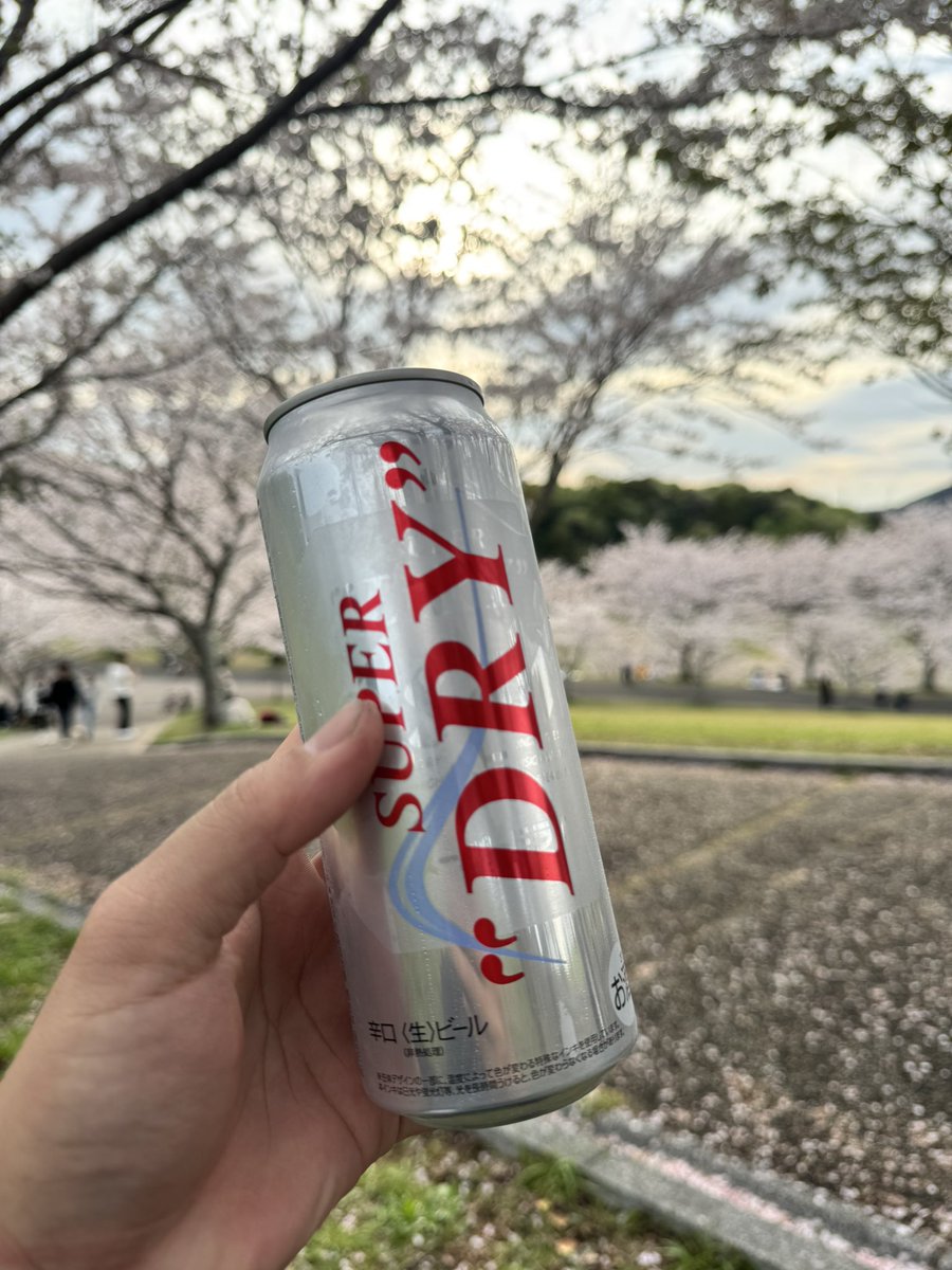 仲ヤマ@オーバーマン tweet media