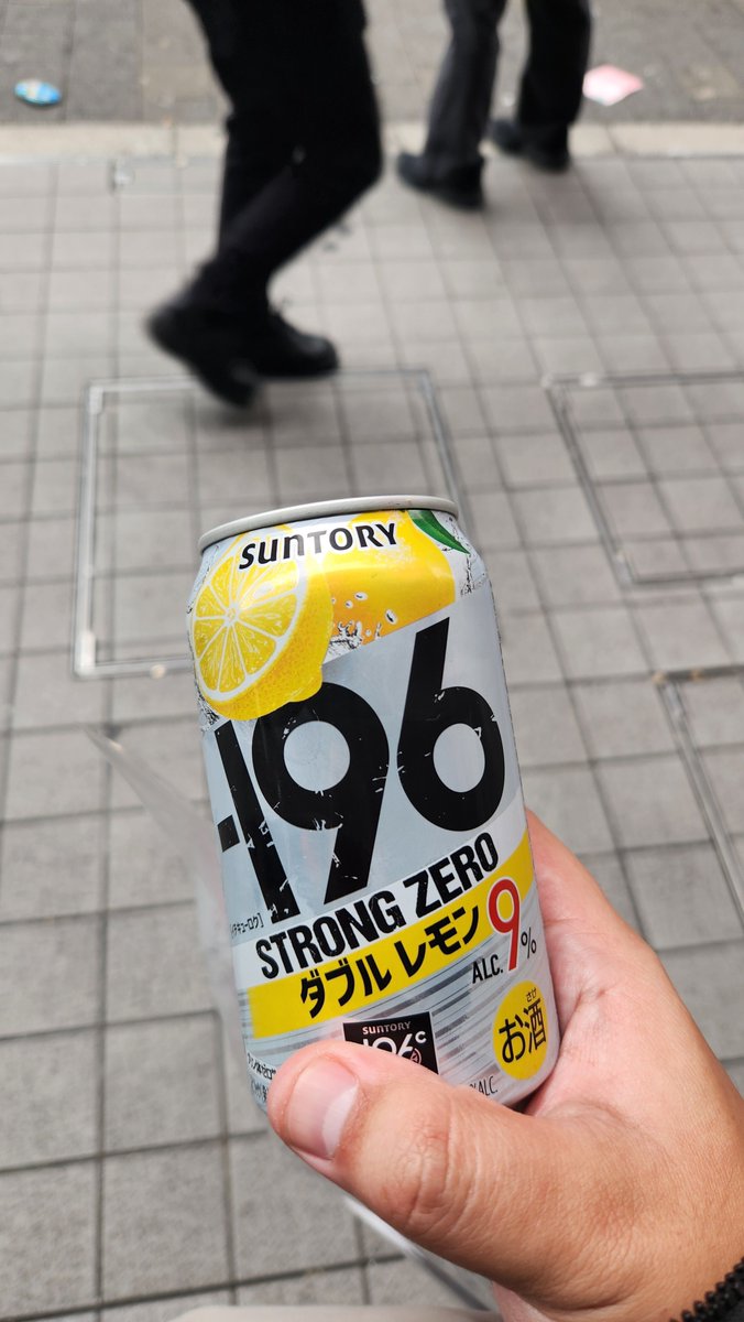 シルバールーク tweet media