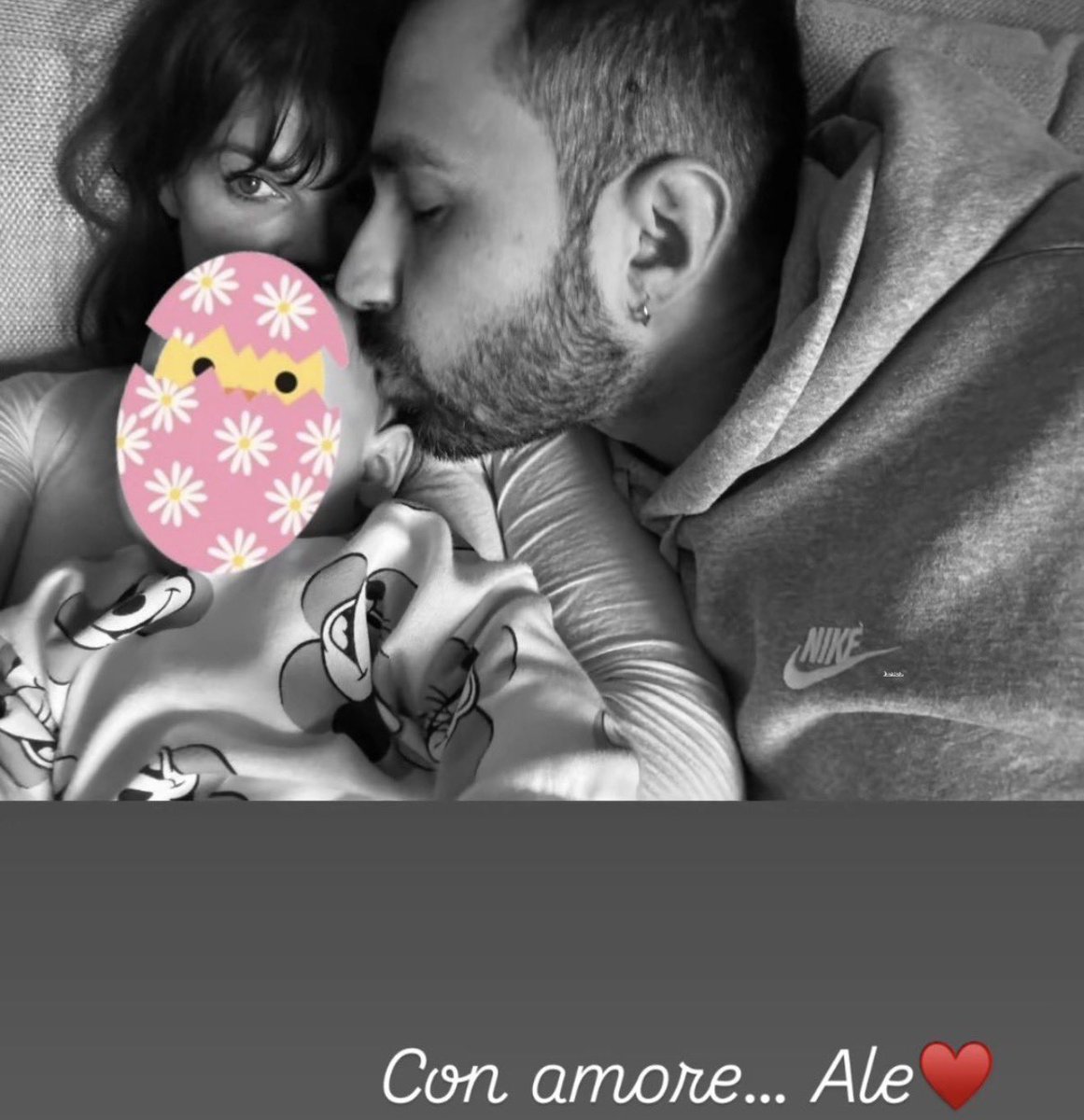 armando_ tweet media