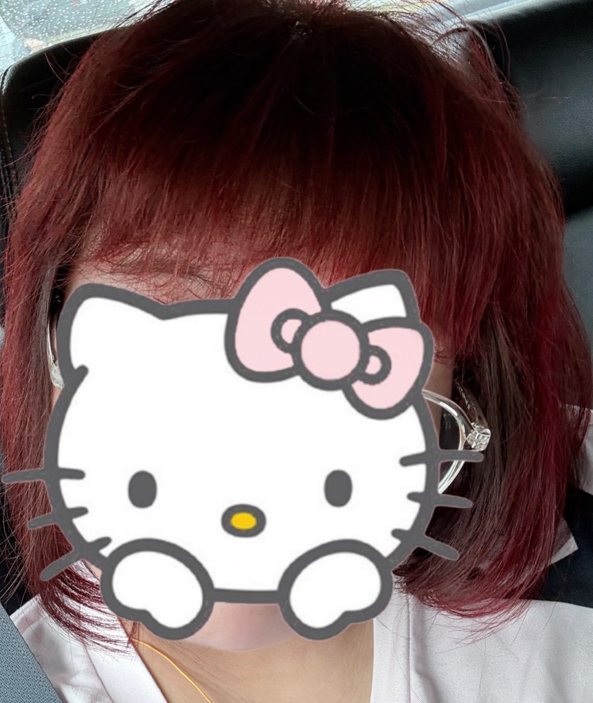 vie is RED tweet media