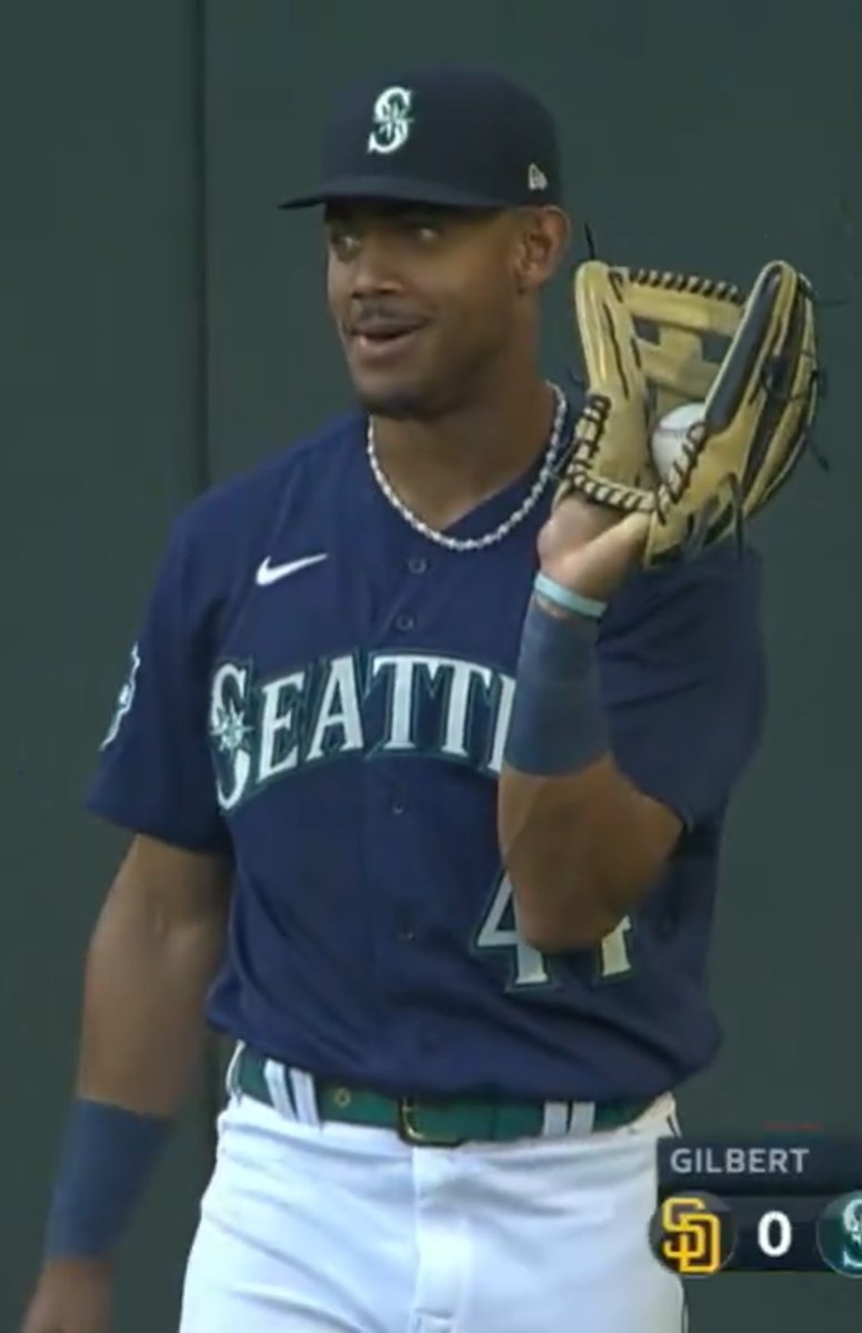 TiredLeftCenter's tweet photo. @SorianoIsKing @Mariners We don't even need a video. Just a one-two punch screenshot will be enough. https://t.co/hvdFtgQLQW