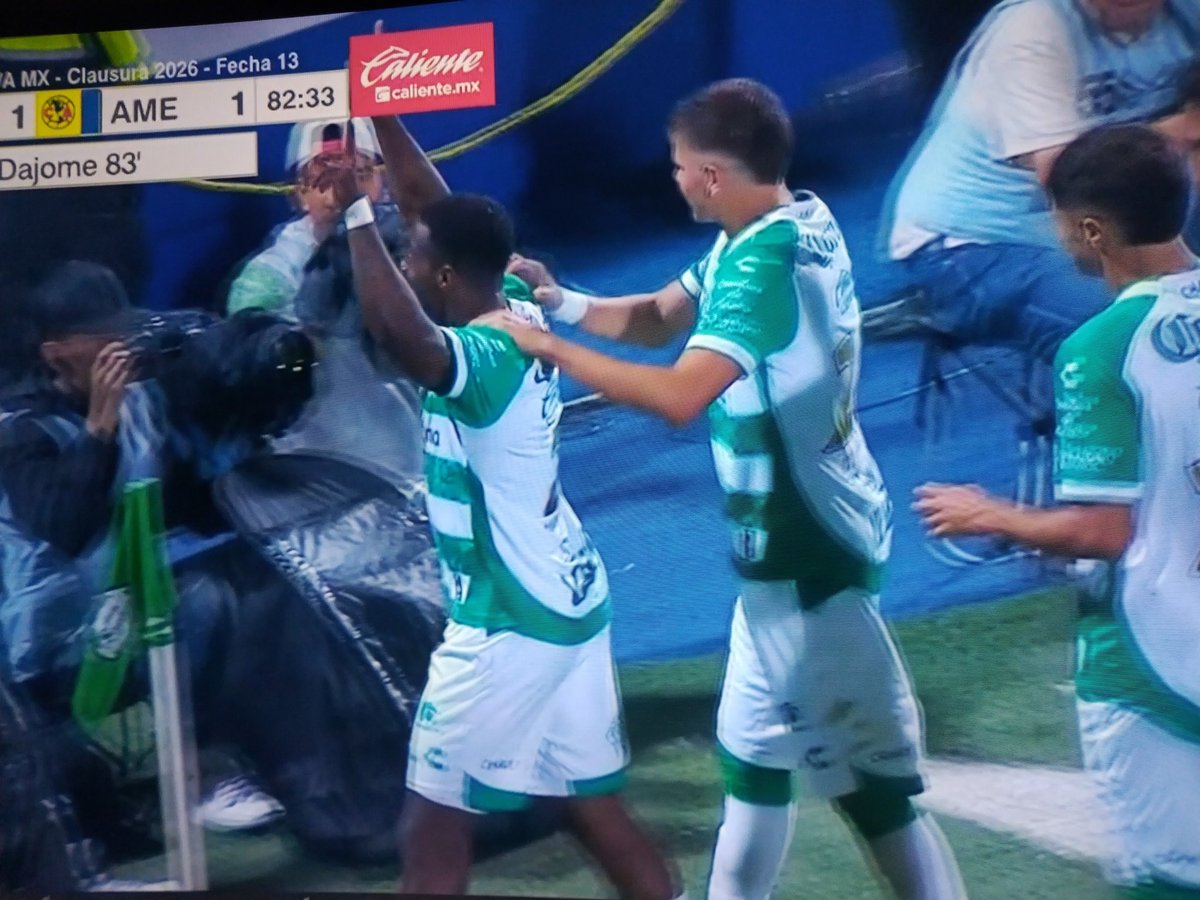 pelusa10's tweet photo. @delagarzismo la tortuga que le dices dijo yo no fui, fue Dios ahora que dirá @raycarrillo23 hablar a lo wyyy ubicalo @borgetti58  imitación de @AlvaritoMorales https://t.co/KjIGM7OZ2K