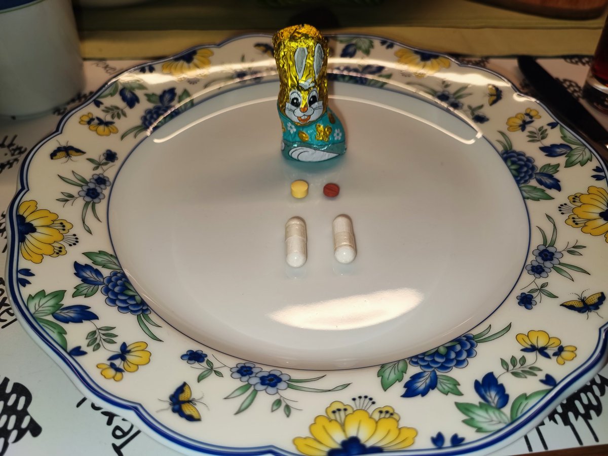 flummi1970's tweet image. Guten Morgen zusammen, wünsche euch allen Frohe Ostern🐰🐇🥚

Heute u.a. "Setzte alles auf eine Karte #Tag".......🫣

Passt auf euch auf und seid #achtsam