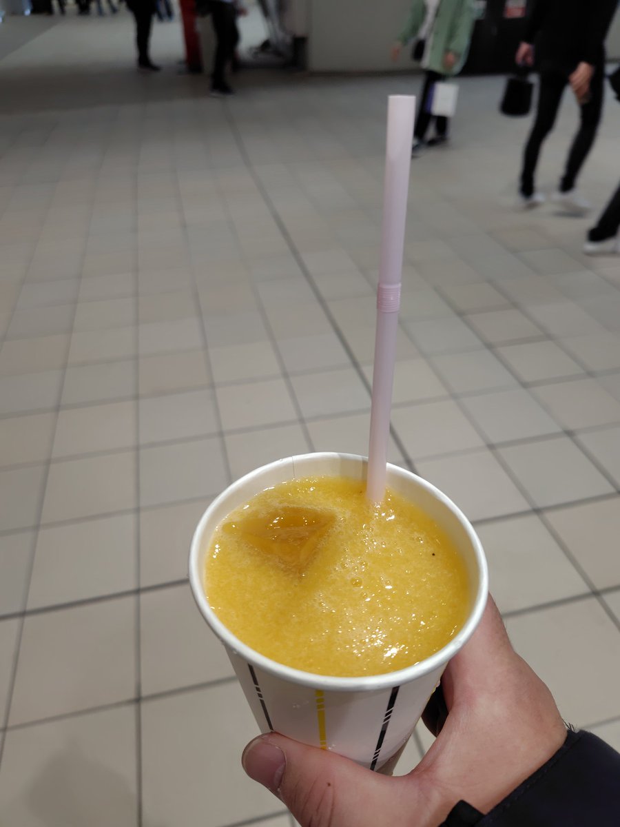 もんぺ tweet media