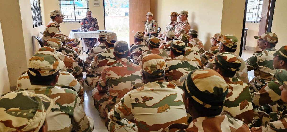 03 मार्च 2026 को श्री आशीष यादव, कमांडेंट-149 बटा0 के0रि0पु0 बल, ने डी/61 आई.टी.बी.पी, डेमो, शिवसागर का दौरा कर आवास, लॉजिस्टिक्स, चुनाव सुरक्षा, कानून-व्यवस्था और मॉडल कोड ऑफ कंडक्ट पर दिशा-निर्देश दिए। कर्मियों के लिए ‘क्या करें और क्या न करें’ भी साझा किए। 
<a href="/DIGOPSDBRCRPF/">DIG OPS CRPF DBR</a>