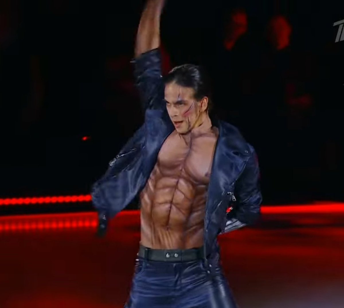 что-то с чем-то tweet media