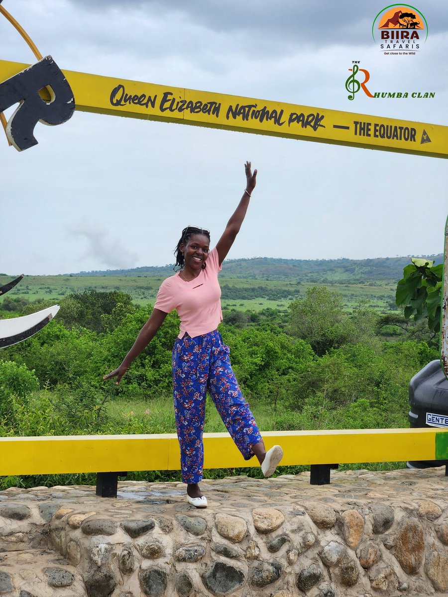 BiiraSafaris's tweet photo. Meet Winnie, one of our travelers. Unapologetically enjoying the Equator moment. It's such moments that make a trip a trip. It's who we areπ
#ExploreUganda
#BiiraTravelSafaris
#GetCloseToThewild https://t.co/py925klvYw