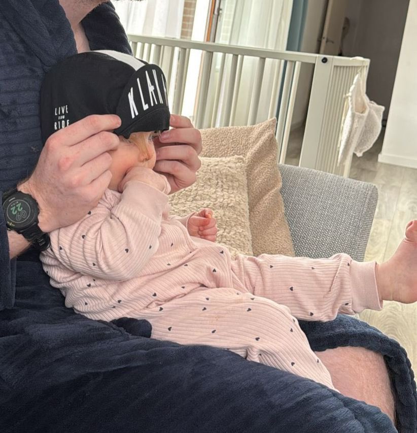 BrentSchmeets's tweet image. Iets met opvoeding, haar eerste Hoogmis 🥹😍🚴🏻‍♂️! #LSRF #RVV26