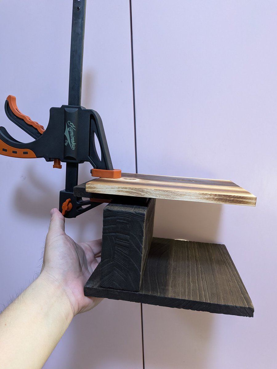 レイさん tweet media