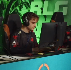 塑心 defender🪽 tweet media