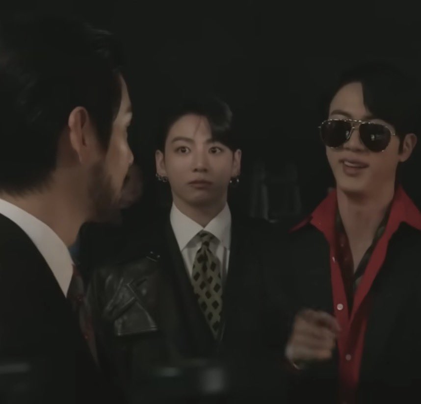 𓍯 buny tweet media