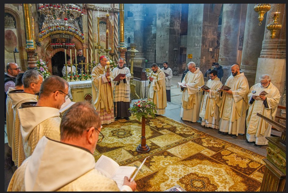 نير حسون Nir Hasson ניר חסון tweet media