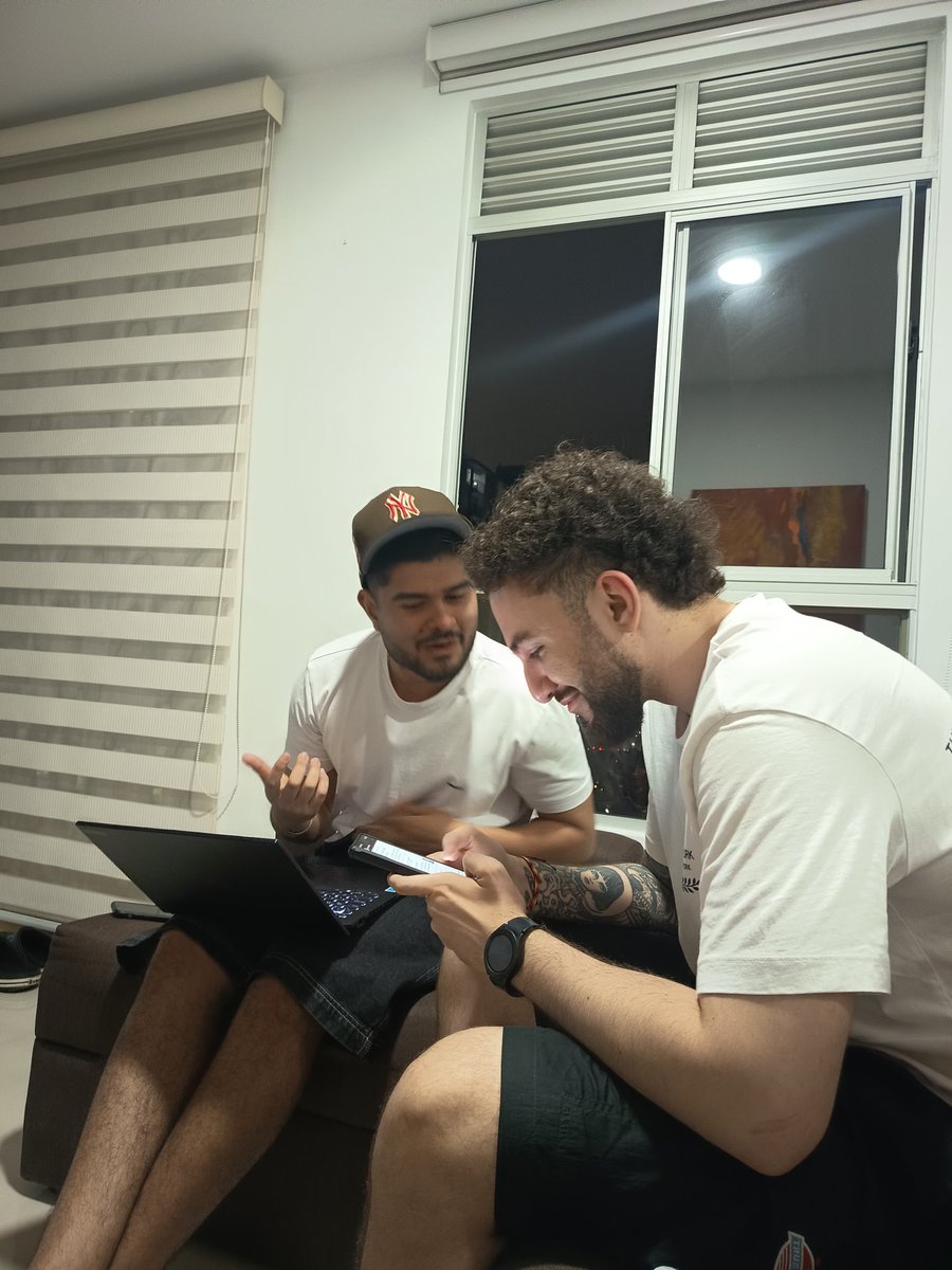 Montaño tweet media