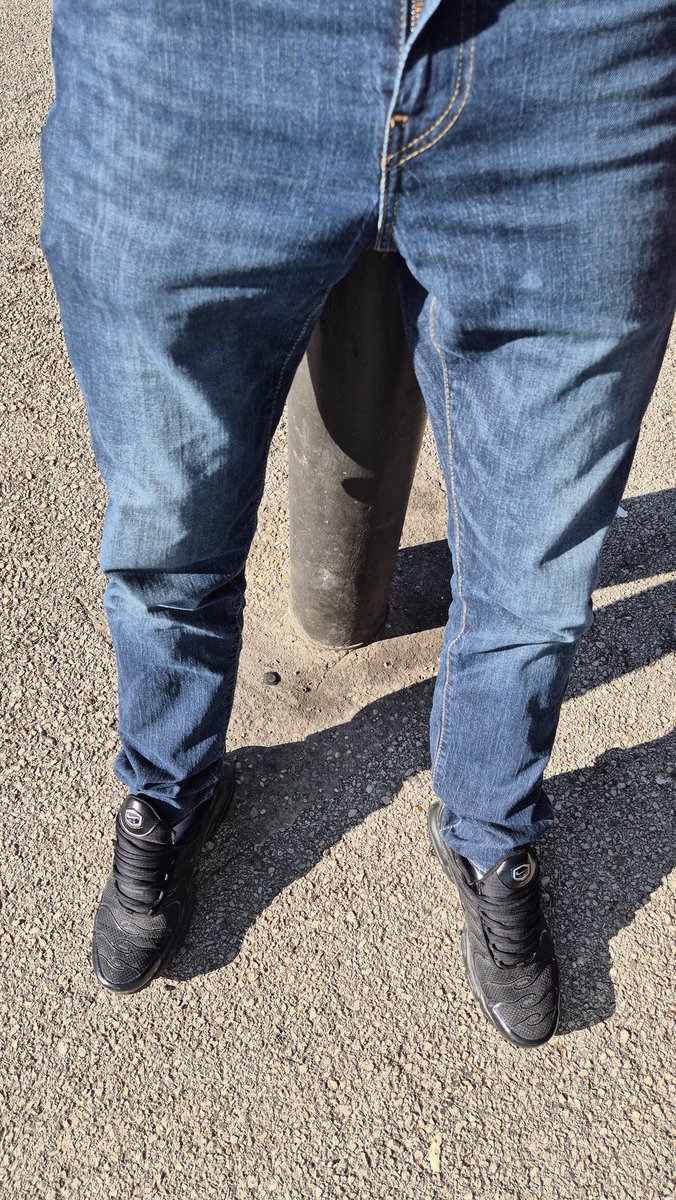 Tom d'Avignon tweet media