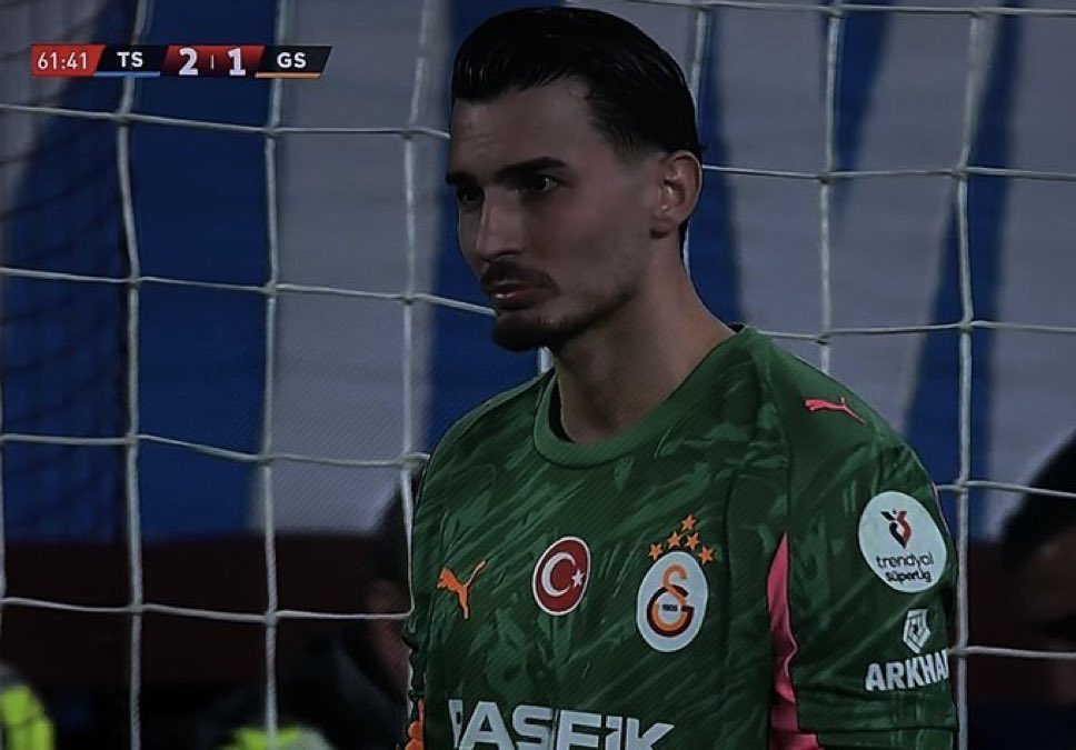 Yücel YAKUPOĞLU 🏆❤️💙 tweet media