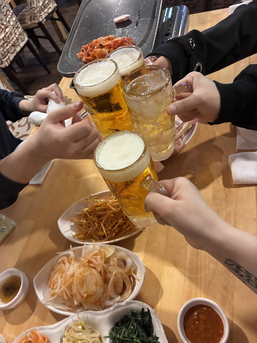mtkn_h_'s tweet photo. サムギョプサル🐷🐷 https://t.co/imaH0DBIdO