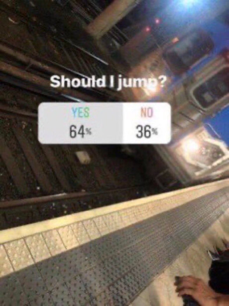 sarannya ᡣ𐭩 tweet media