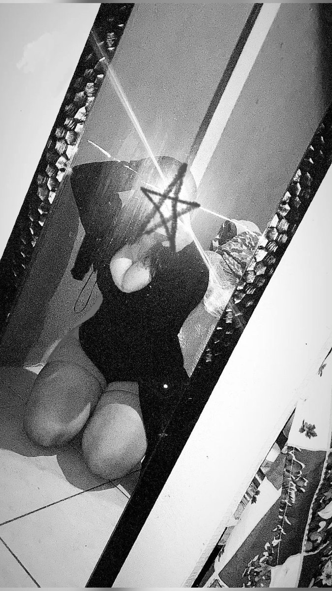 cassval123's tweet photo. Regresé más cachonda que antes 🫣🔥🔥 #chathot #caliente #cachonda #onlyfans #swingersméxico #single #scort #gym #putiniña https://t.co/8JKkIB84FZ
