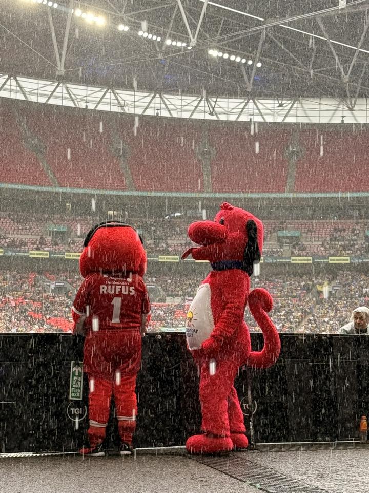 No Context Hull KR tweet media