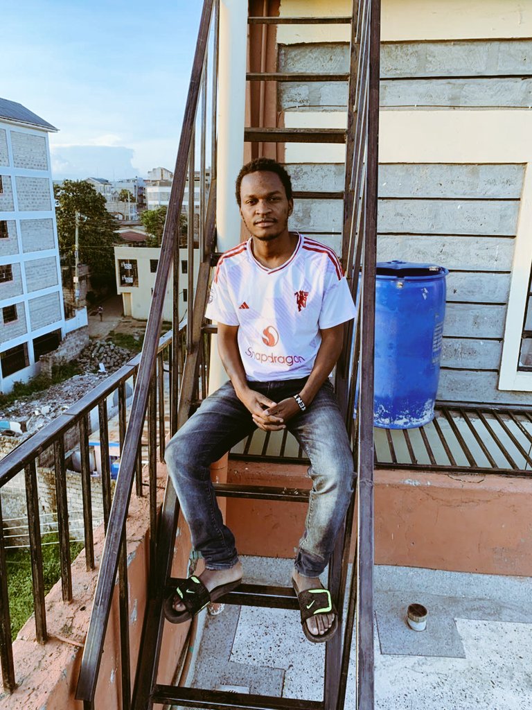 AntonyOnuko's tweet photo. Somewhere in Kenya https://t.co/P9wUMo2rof