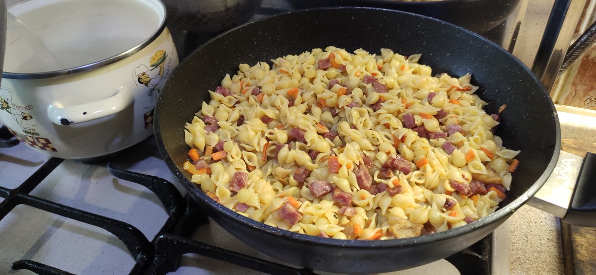 Мел&Ман tweet media