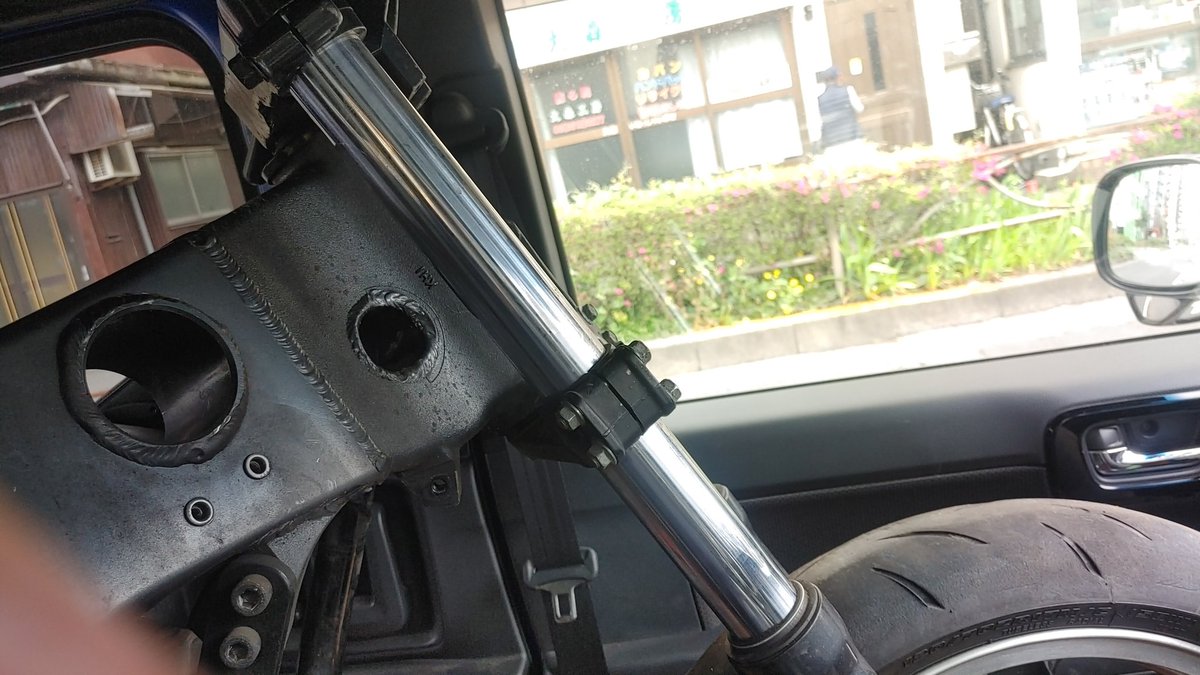 か～せ tweet media