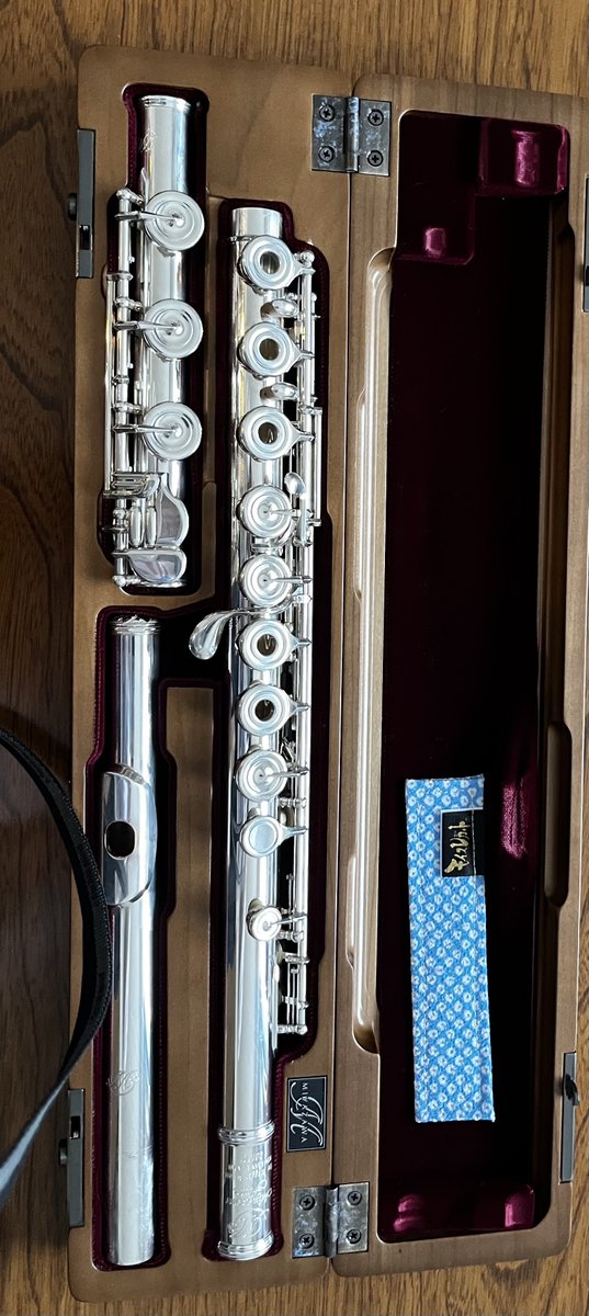 エﾋﾞゾー@バスフルート tweet media