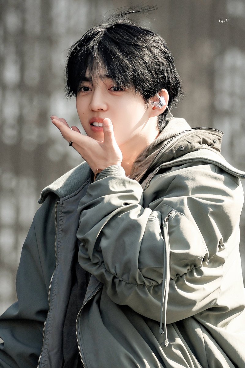 OptUScoups's tweet photo. 260405

#에스쿱스 #SCOUPS
#승철 #최승철 
#세븐틴  #SEVENTEEN  
@pledis_17 https://t.co/qgpn5hRro5