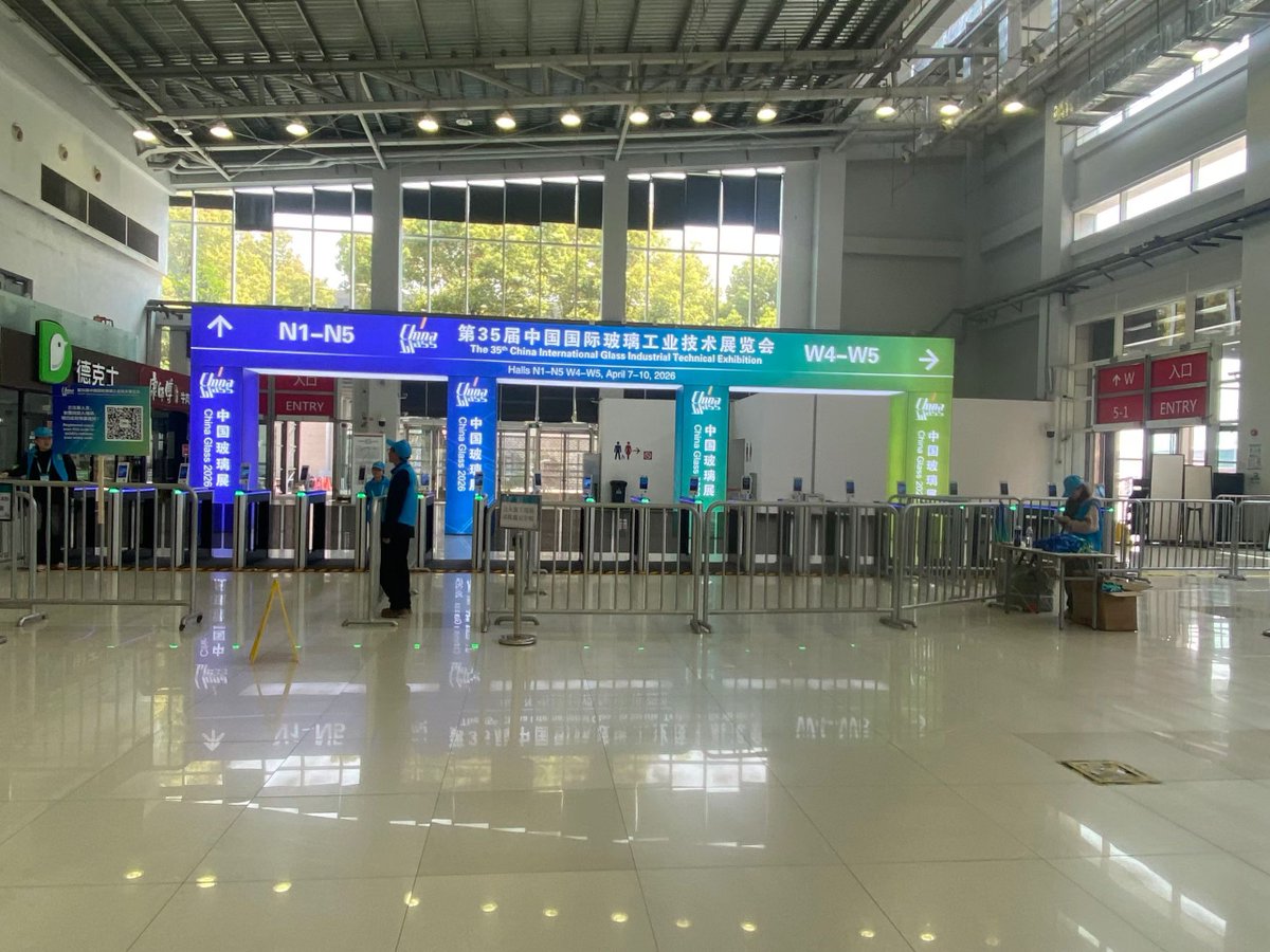 China International Glass Industrial Technical exhibition stand builder,China Glass booth designer fabricator丨YOHOEXPO
Email： grant.y@yoho-expo.net