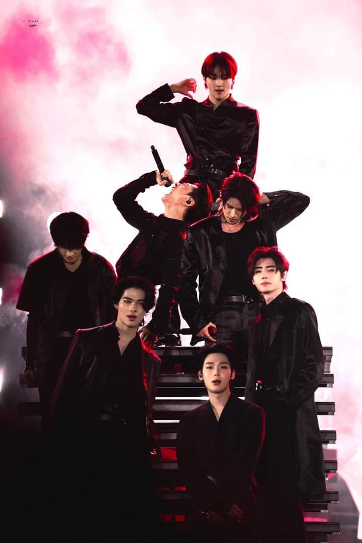 ash⁷ ♡ 7EN- tweet media