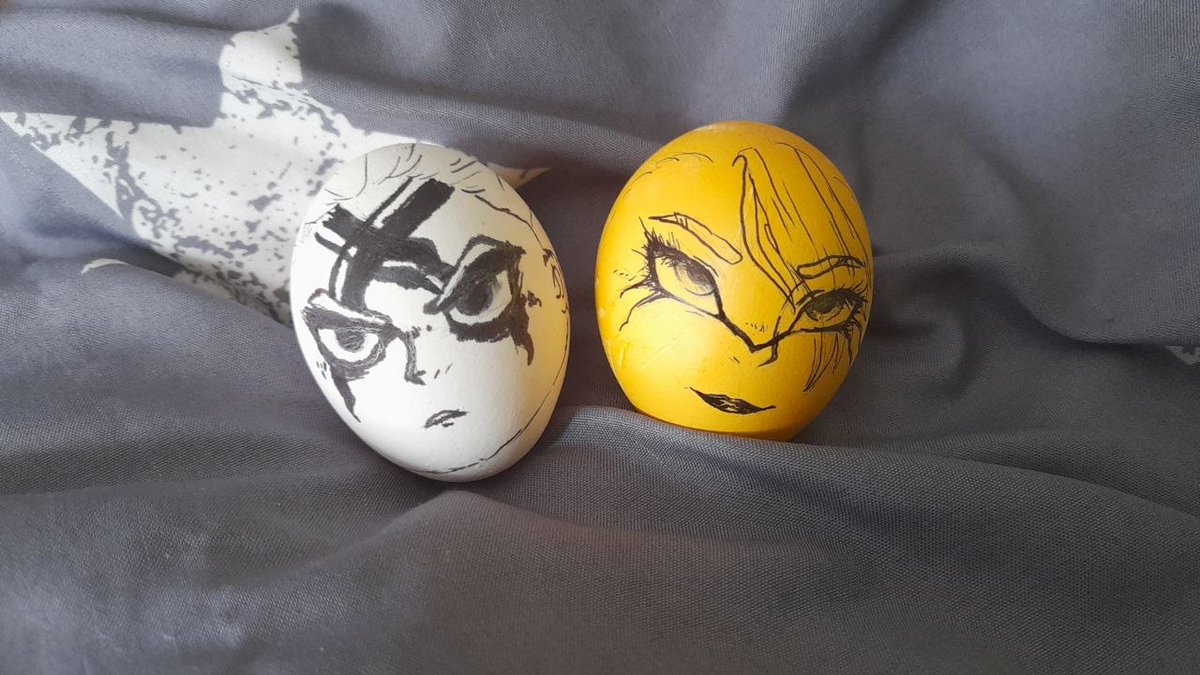 Happy Easter, or something.

Anyways, I drew faces on eggs and just had to do Stanley and Xeno.
I just love Boichi's Artstyle, but I am not sure if I copied it very well. They look a bit silly, but it was still fun!

#stanxeno #DrStone #stanleysnyder #xenohoustonwingfield