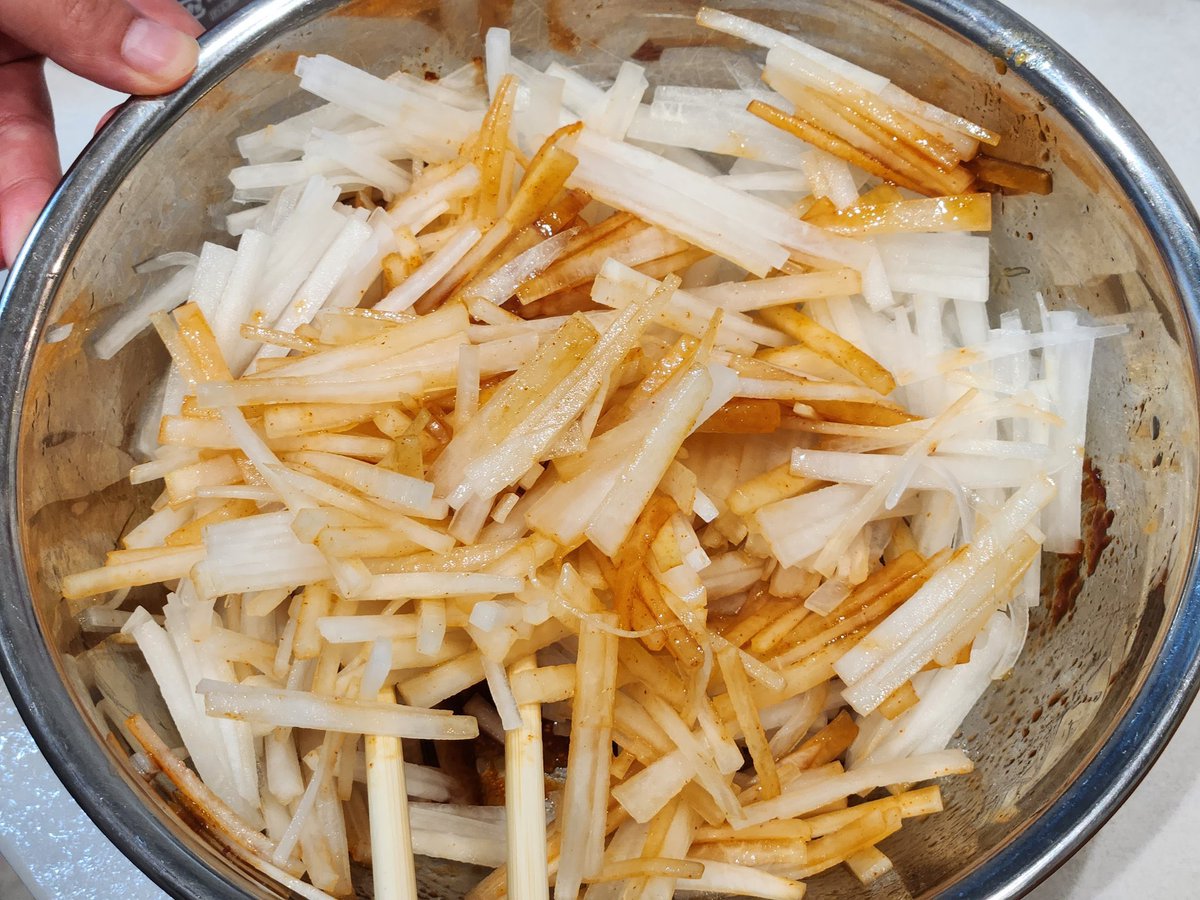 青髪のテツ🪼八百屋歴15年 tweet media