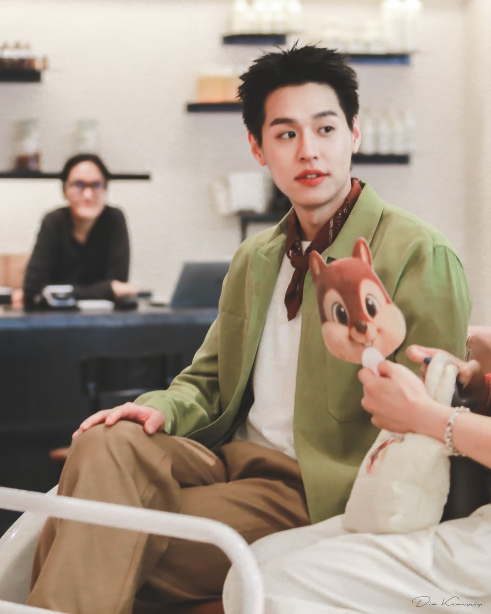 𝗱𝗶𝗮 ◡̈ 🤎🍃🍂 tweet media