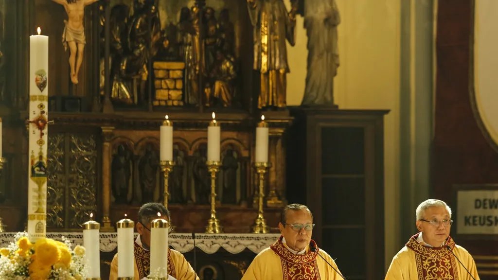 Andreas Harsono tweet media