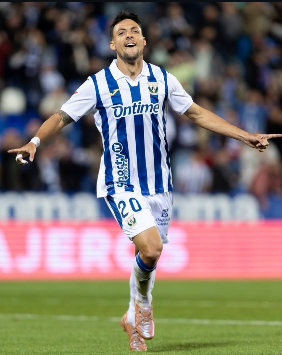 davidlega tweet media