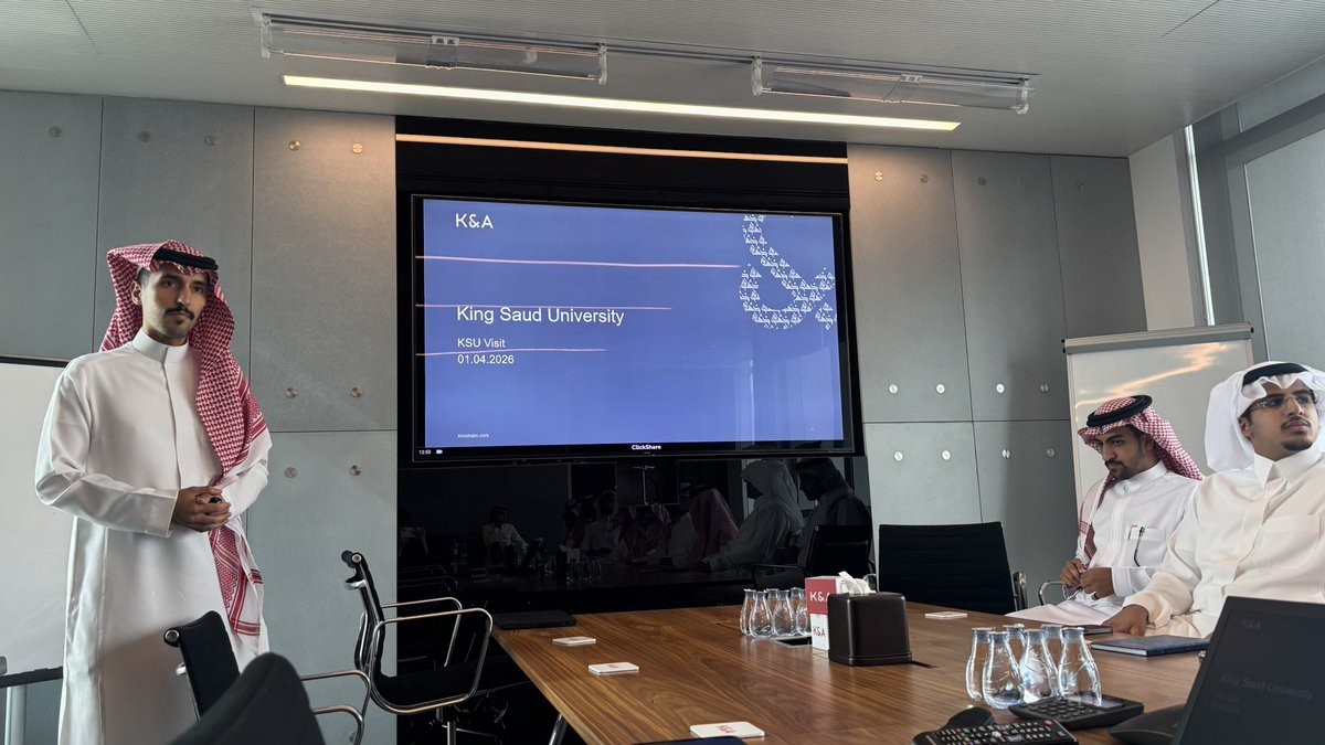 رِيـم tweet media