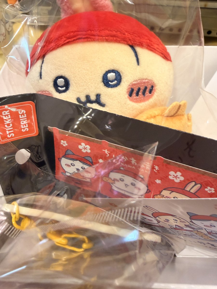 ともたろす tweet media