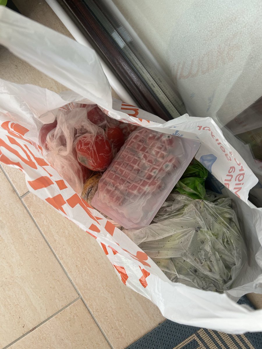 Özge’sel sanrılar tweet media