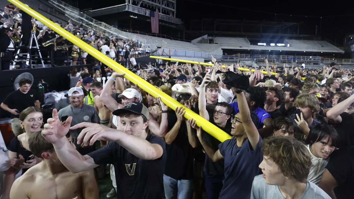 ChildlessGambino tweet media