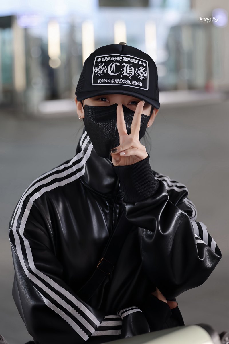 큐트큐트용 tweet media