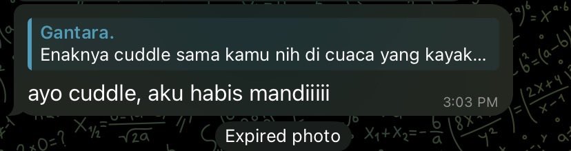 Kok bisa ngasih pap cuma sekali lihat kayak gini? Sengaja ya biar mas kalau mau lihat, bisa langsung ke kamar aja?
