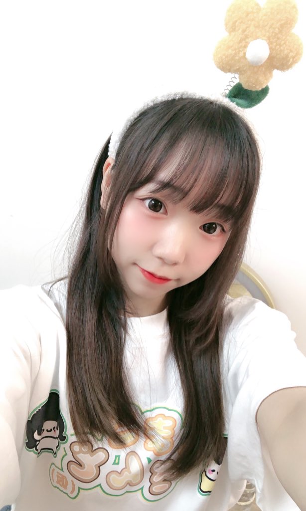 望月るな【HappY bLoom】 tweet media