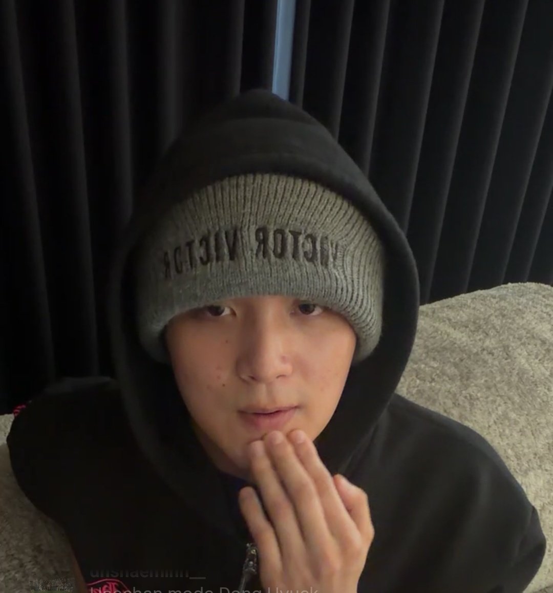 viellé. tweet media