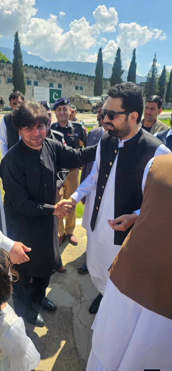 Burhan uddin tweet media