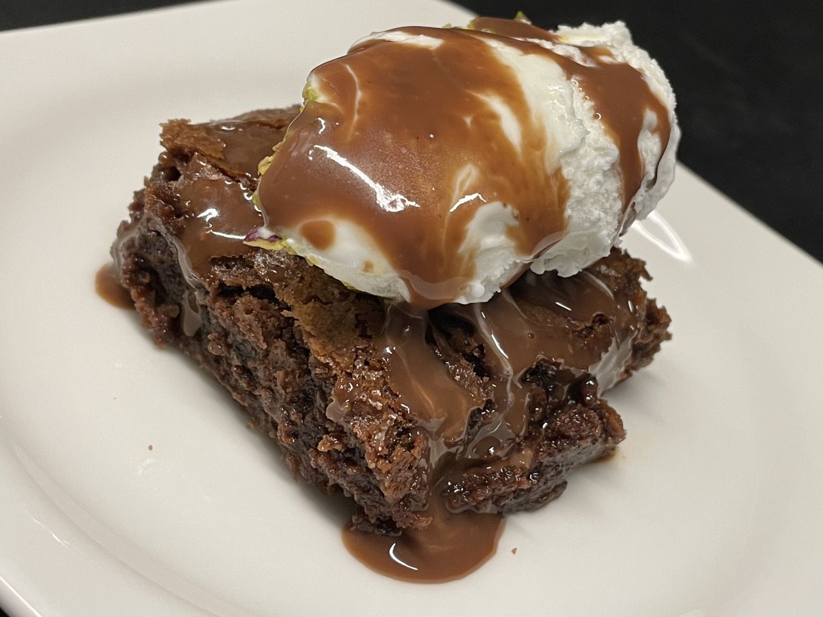 حمزة 𓂆 tweet media