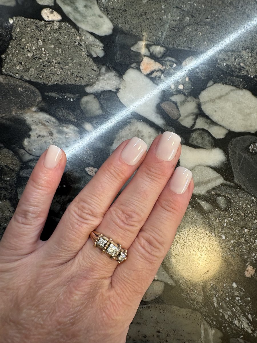 Libra_Artois tweet media