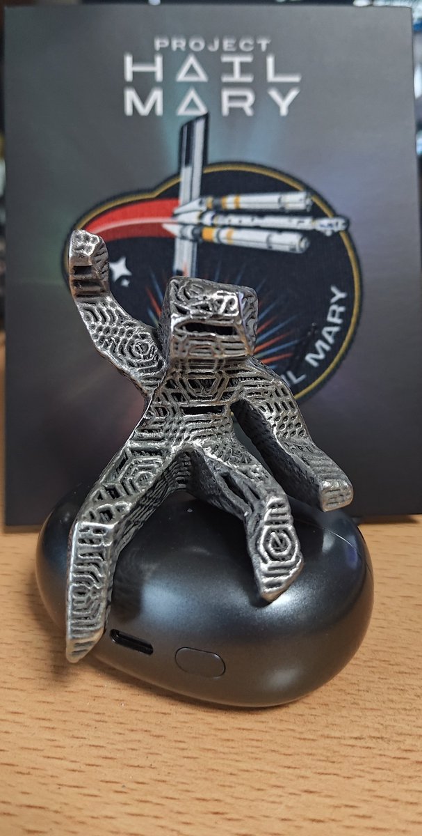 さ々き tweet media